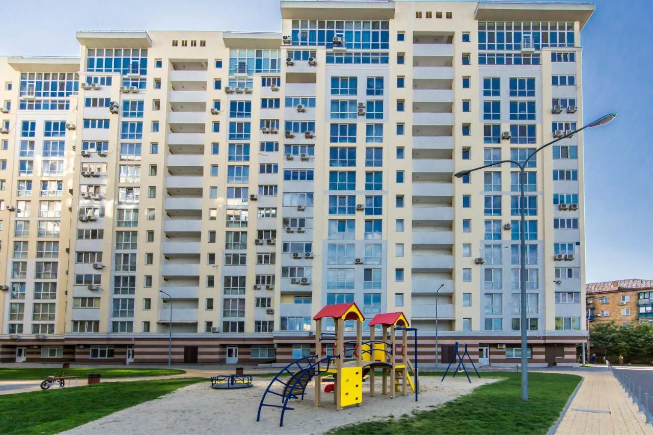 Стильна квартира в сучасному комплексі метро Нивки Киев Экстерьер фото